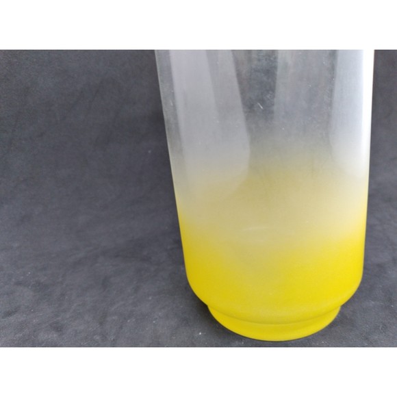 Vintage MCM Single Libbey Blendo yellow 5.75" tall cup - Picture 4 of 11